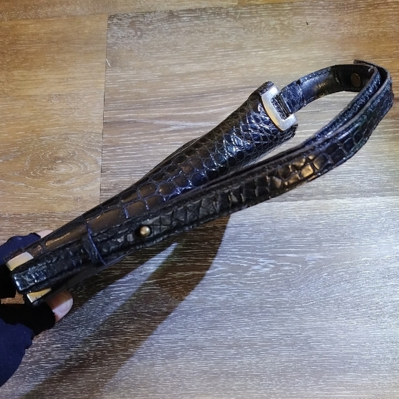 Harrods - Vintage - Black Crocodile-Embossed Wristlet with Gold Claspe - Picture 4 of 9